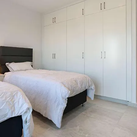 Villa 2 Bedroom Pachna With Amazing Golf Course And Side Sea Views, Aphrodite Hills *